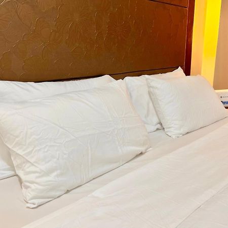 Newport Hotel Near Naia Manila Airport Terminal 帕赛 外观 照片